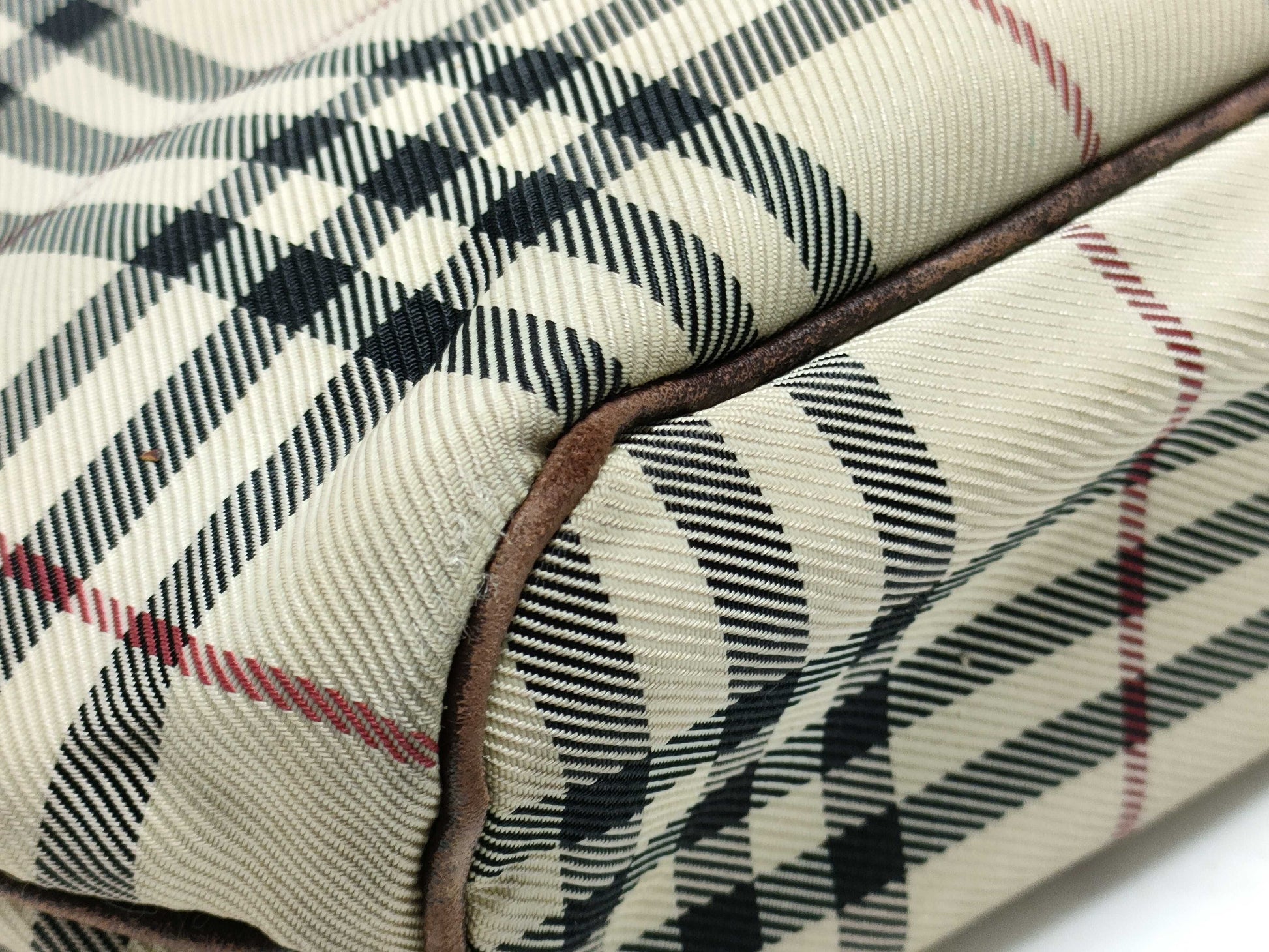 BURBERRY Check Pattern Handbag