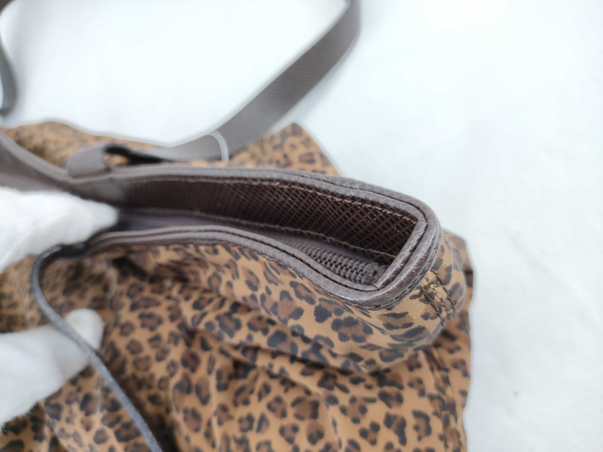 BOTTEGA VENETA Leopard Print Hand Business Bag
