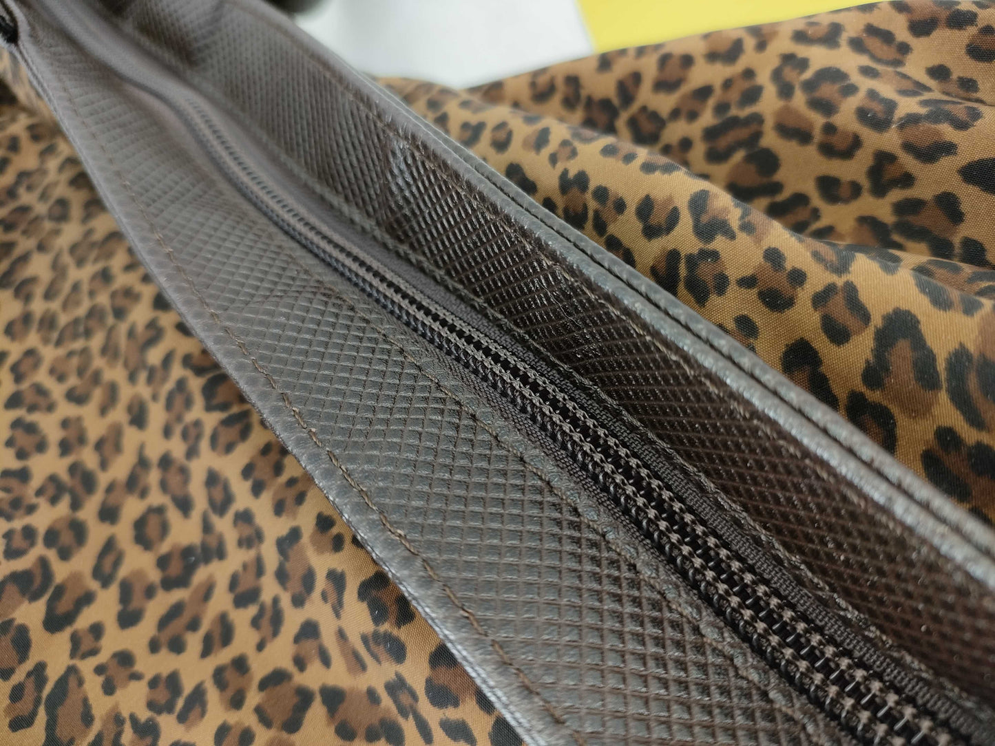 BOTTEGA VENETA Leopard Print Hand Business Bag