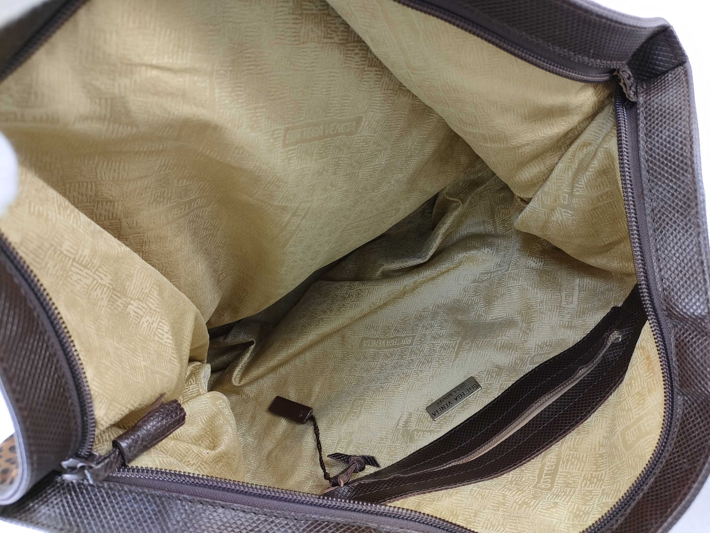 BOTTEGA VENETA Leopard Print Hand Business Bag