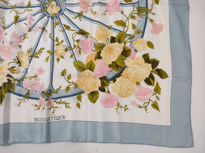 HERMES Carre ROMANTiQUE Romantic Scarf