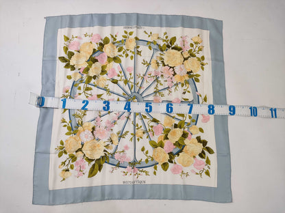 HERMES Carre ROMANTiQUE Romantic Scarf