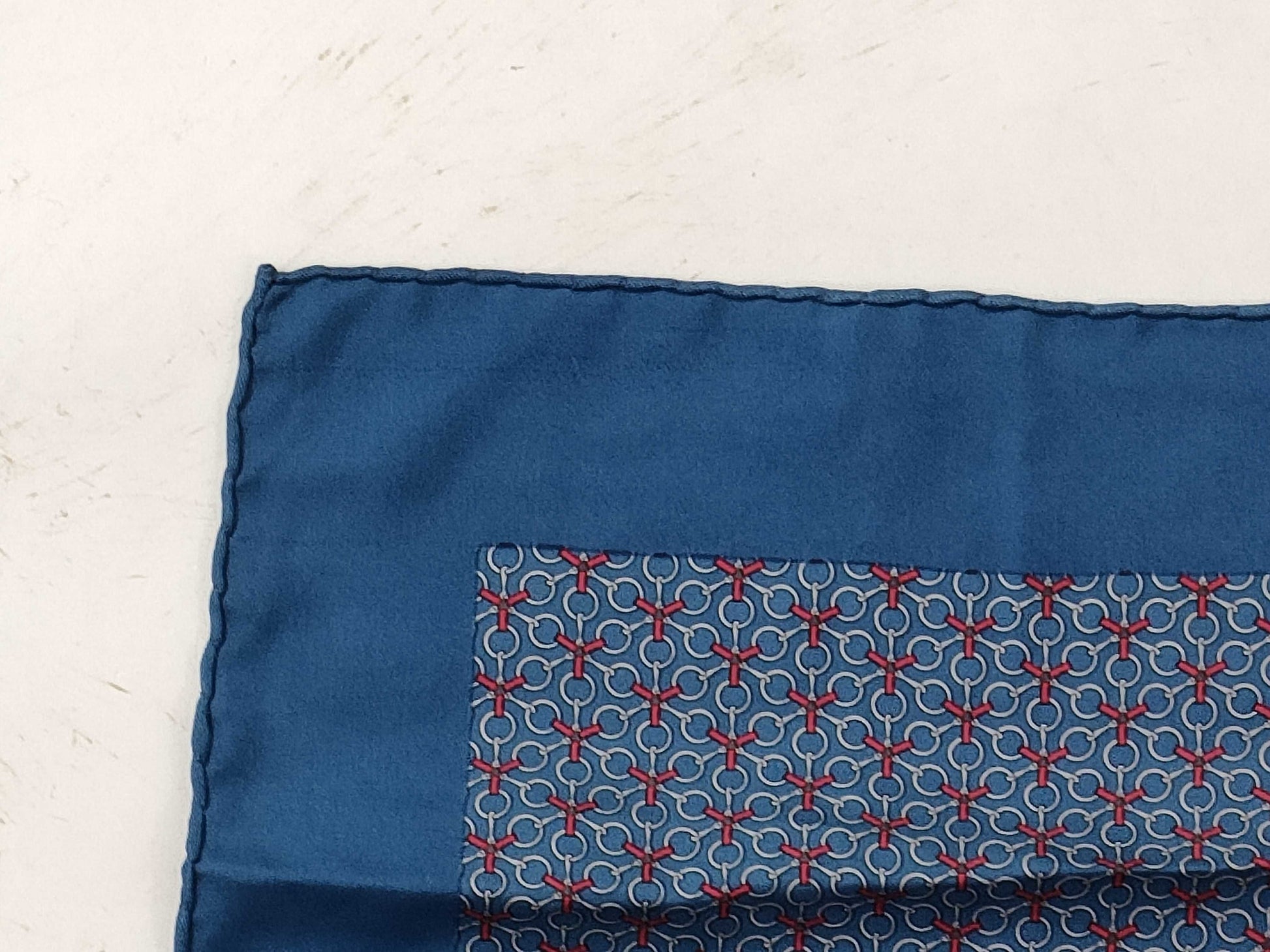 HERMES Carré 45 Chain Pattern Scarf