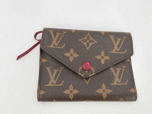 LOUIS VUITTON Monogram Portefeuille Victorine Wallet