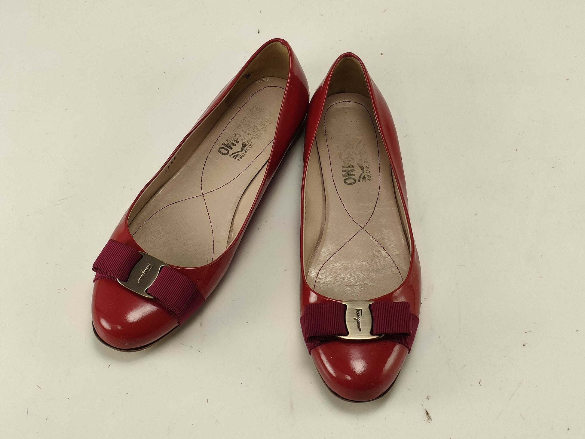 Salvatore Ferragamo Vara Ribbon Red Pumps