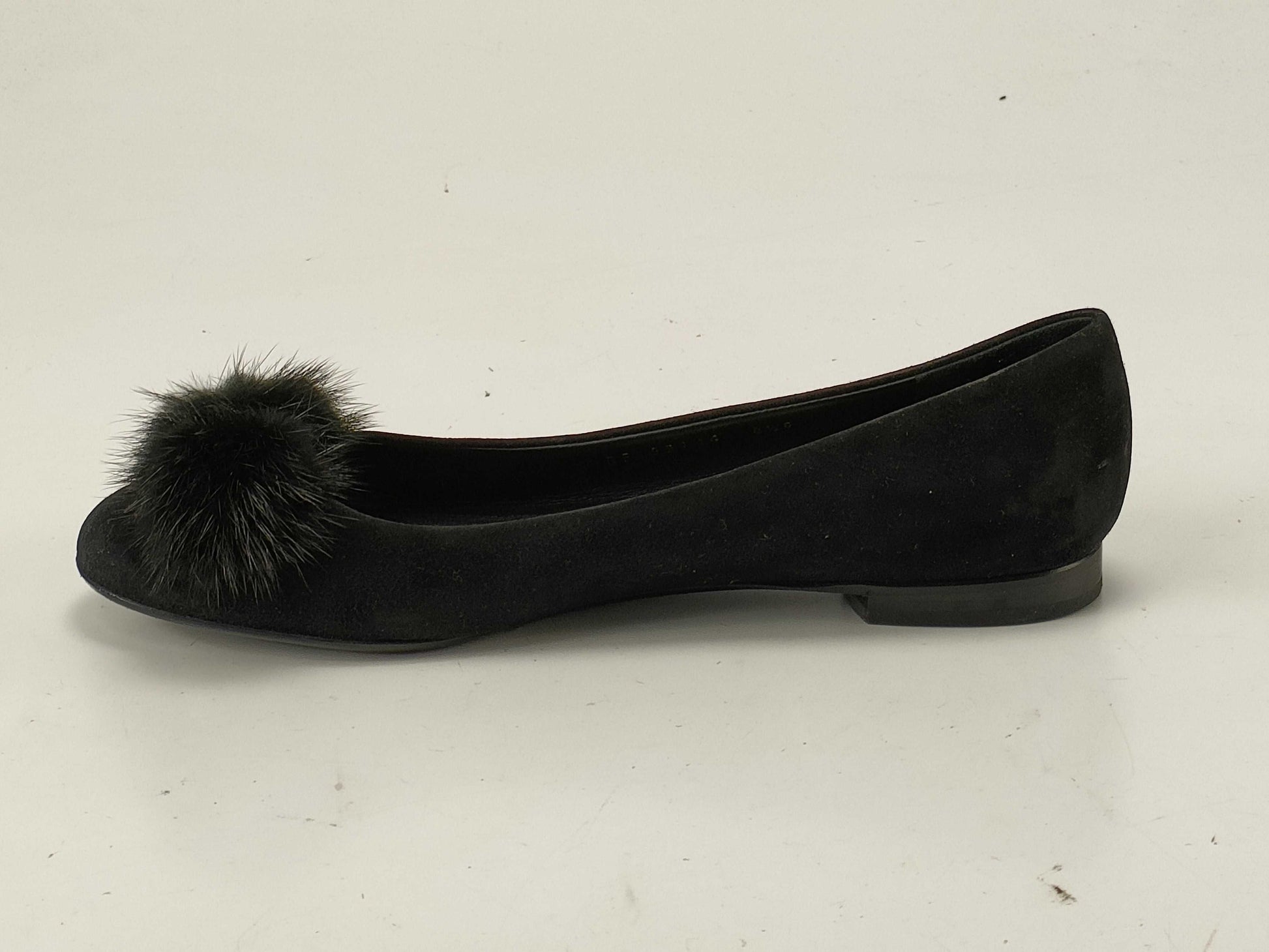 Salvatore Ferragamo Vara Ribbon Black Pumps
