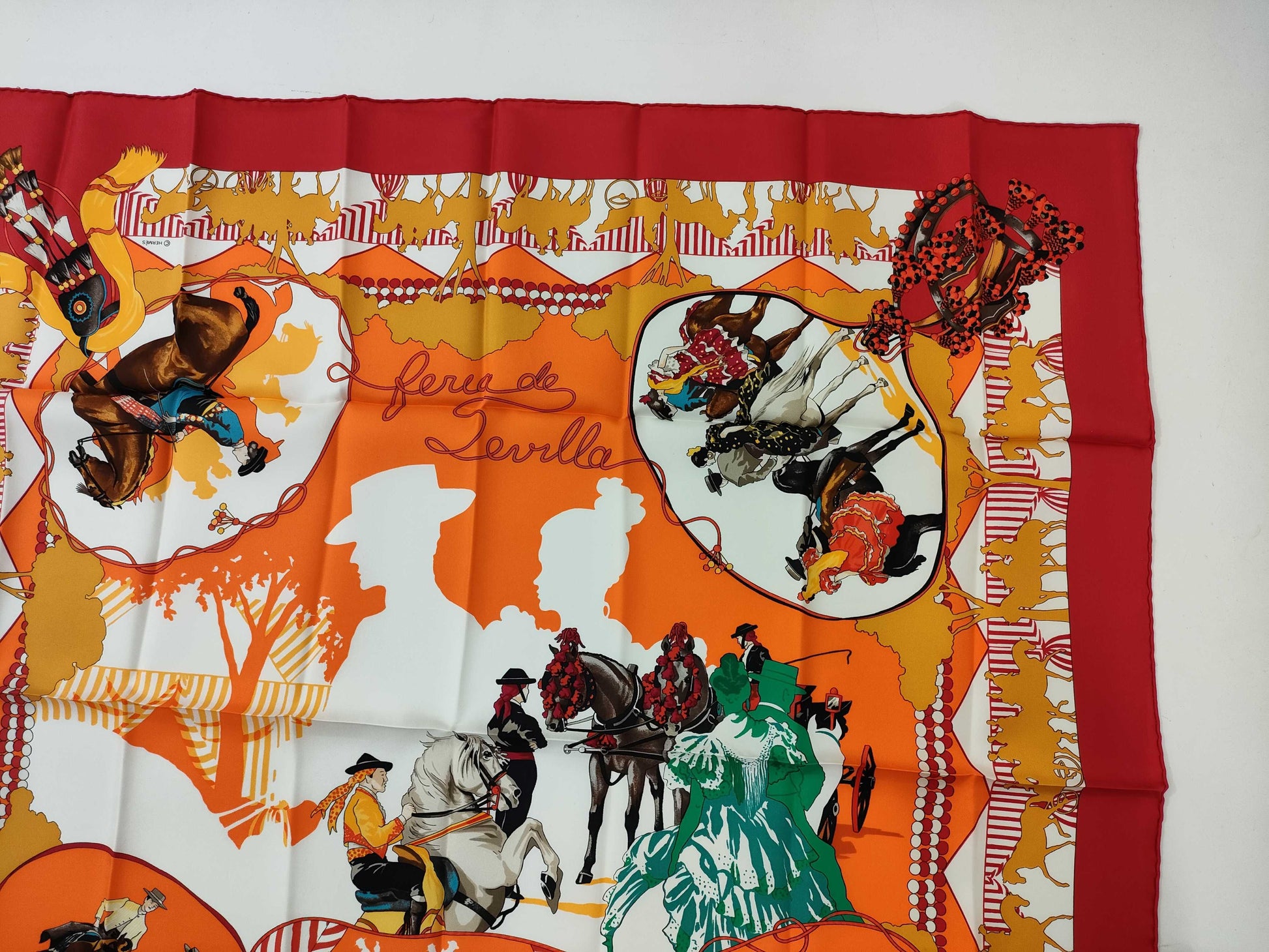 HERMES Carré 90 Seville Holidays Scarf