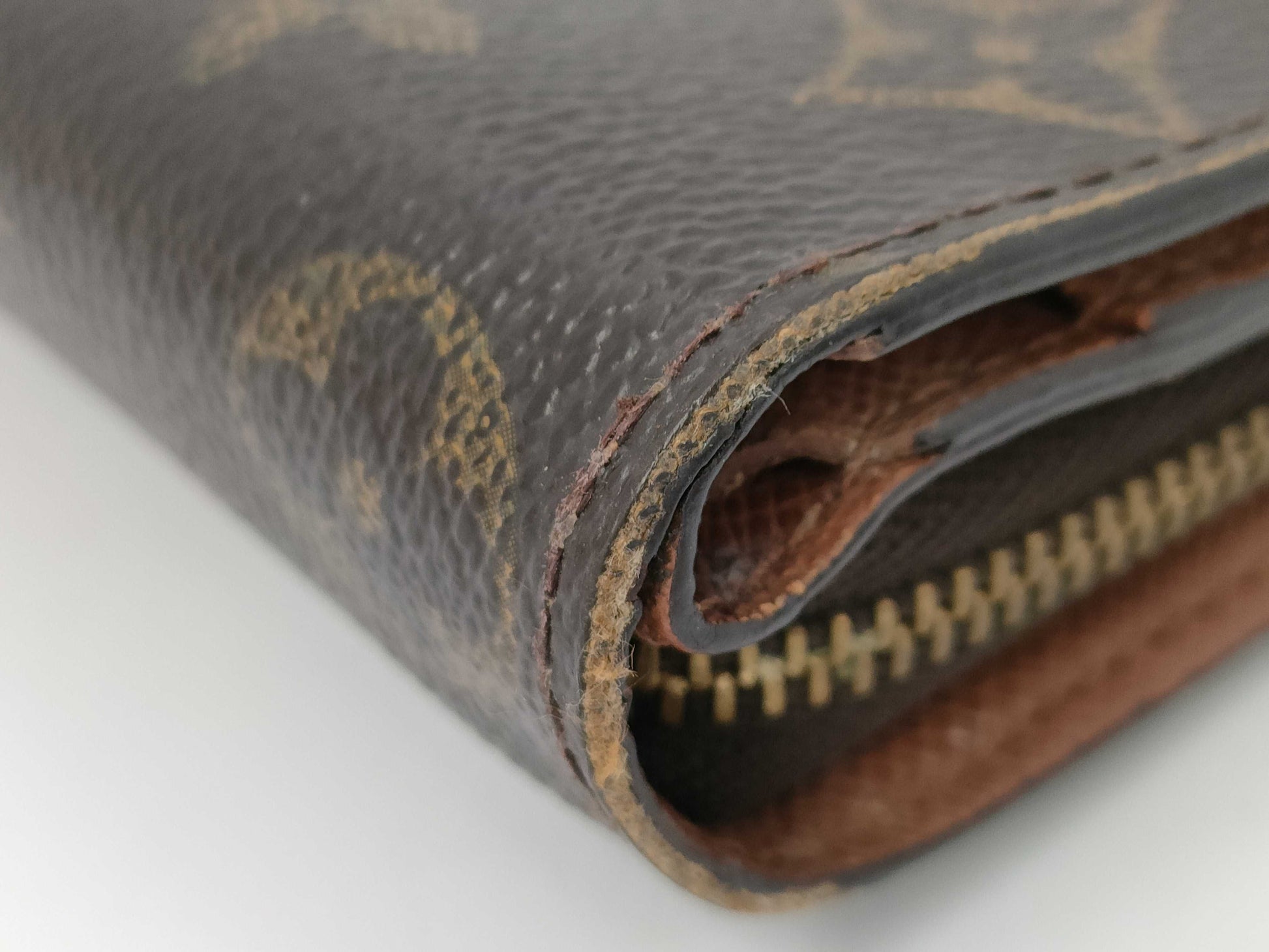 LOUIS VUITTON Monogram Monet Bien Viennois Wallet