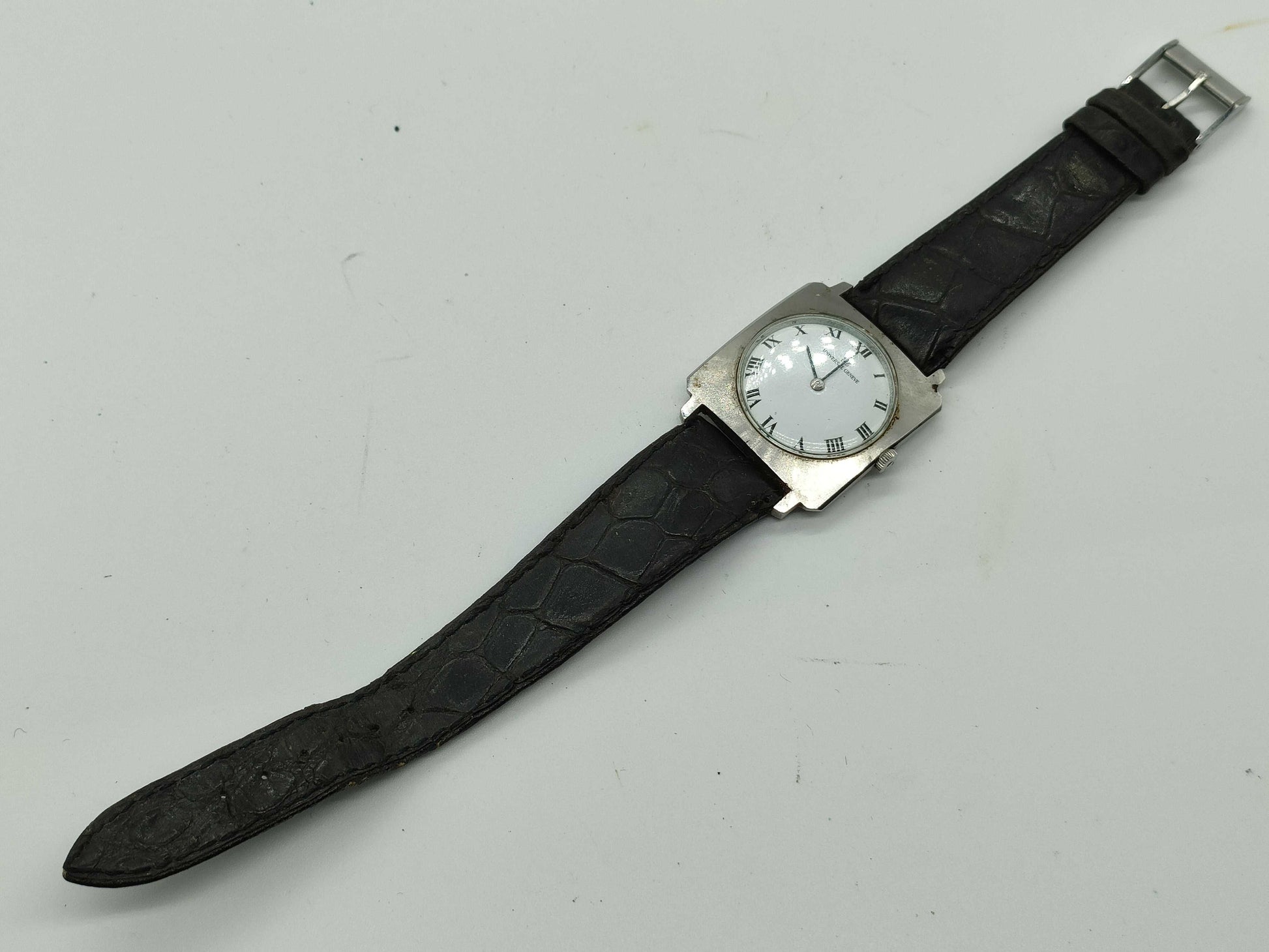 UNIVERSAL GENEVE Universal Geneva / Hand-wound / Women's Watch