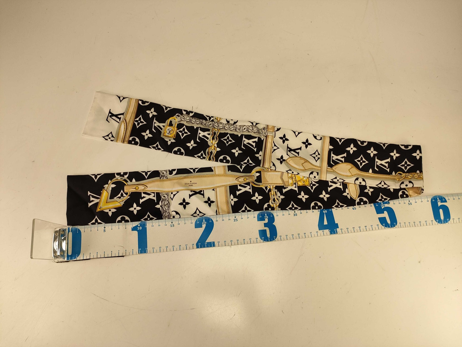 LOUIS VUITTON LV Bandeau M78656 Scarf