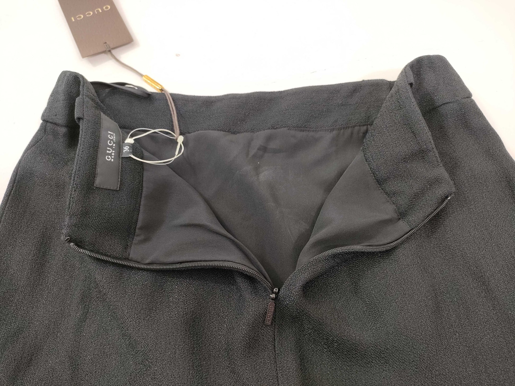GUCCI skirt with tag