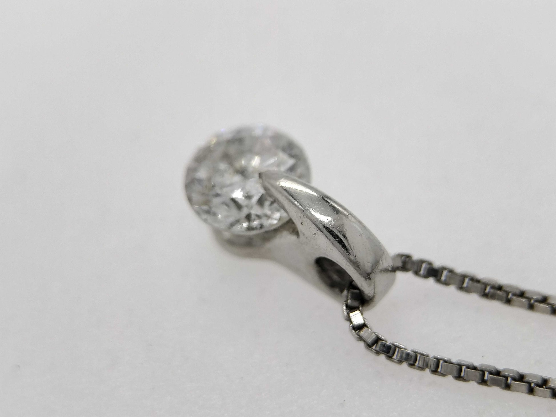 D0.30ct Pt900/Pt850 2.3g Necklace 