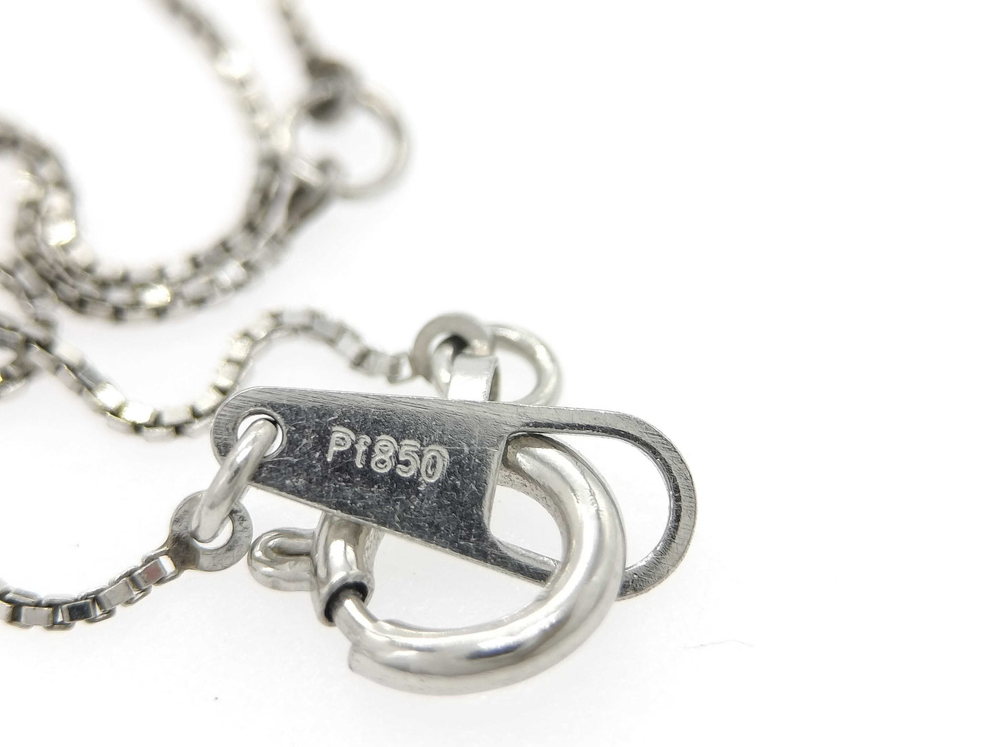 D0.30ct Pt900/Pt850 2.3g Necklace 