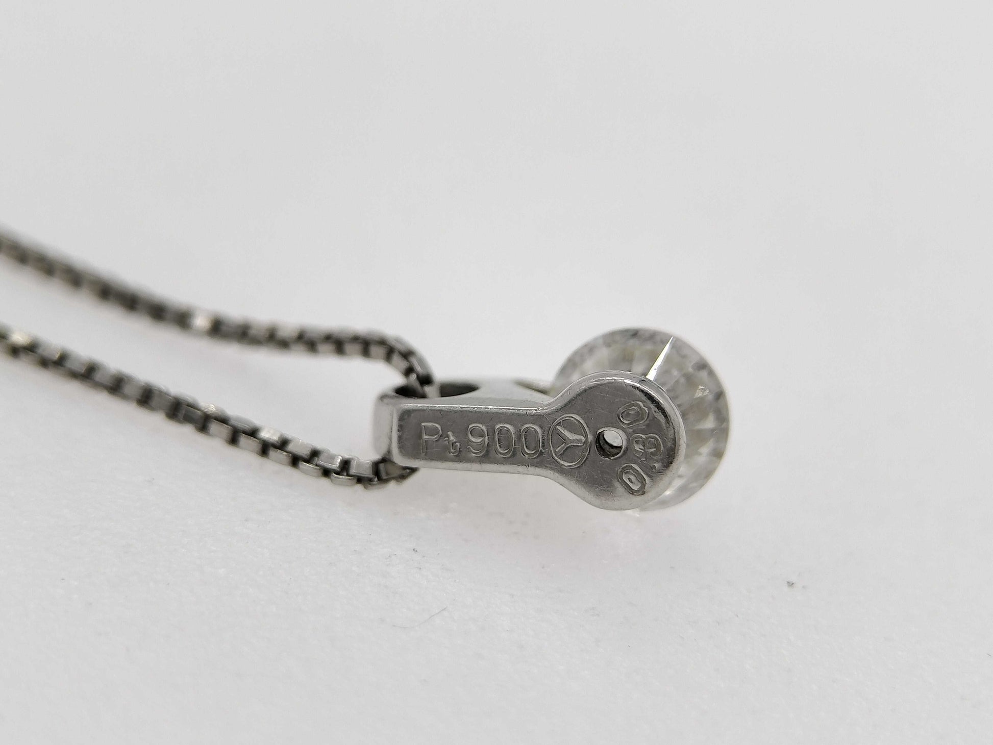 D0.30ct Pt900/Pt850 2.3g Necklace 