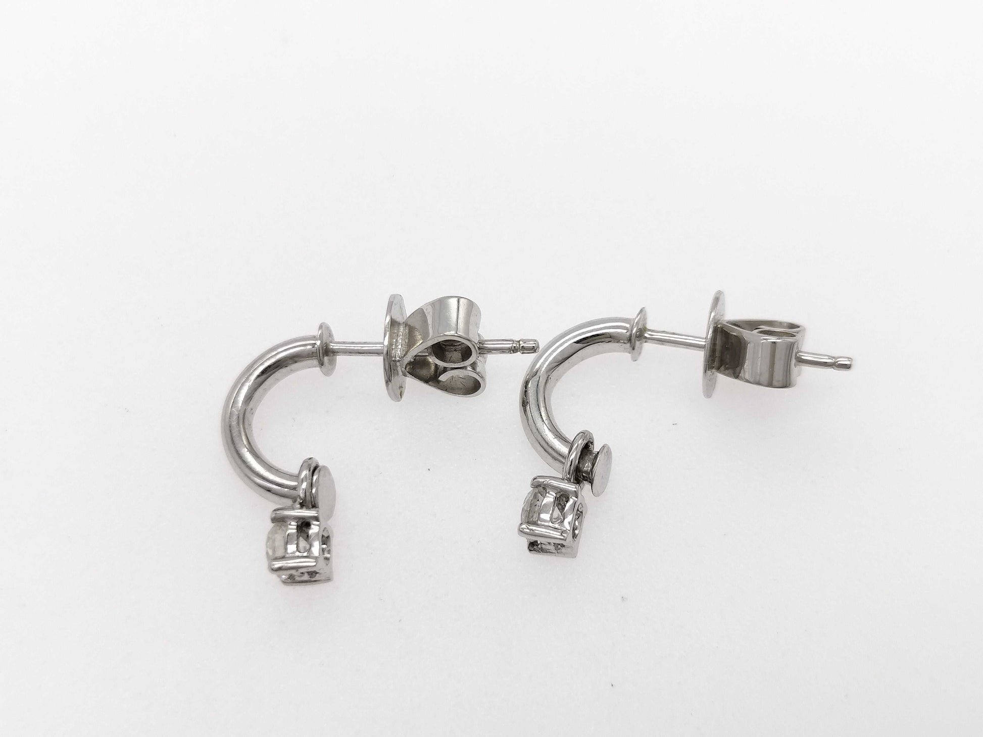 D0.11ct K17/750 2.1g Earrings 