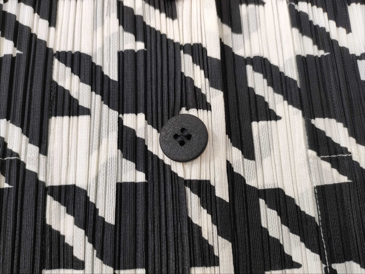 ISSEY MIYAKE Pleats Please/Houndstooth Pattern/Jacket