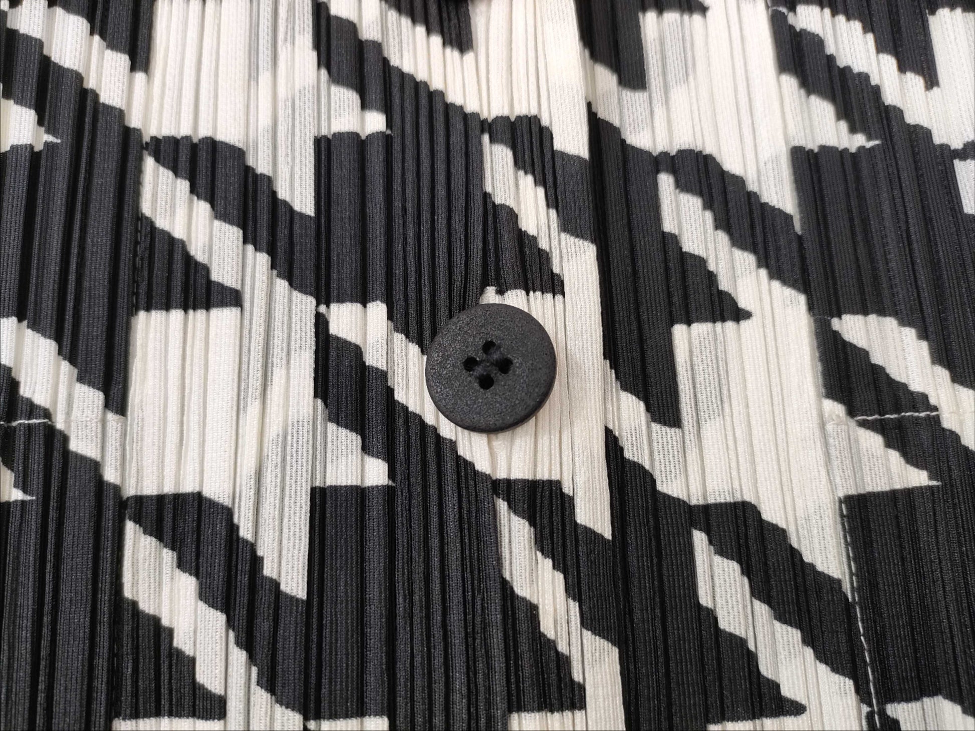 ISSEY MIYAKE Pleats Please/Houndstooth Pattern/Jacket