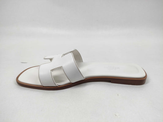 HERMES Chypre White Sandals