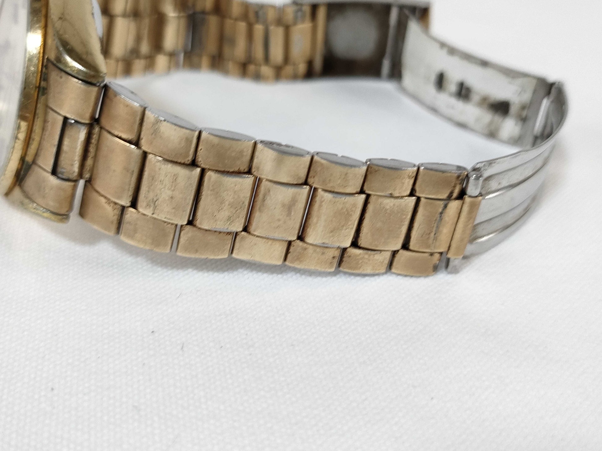 SEIKO KING QUARTZ Gold Color Men's Watch