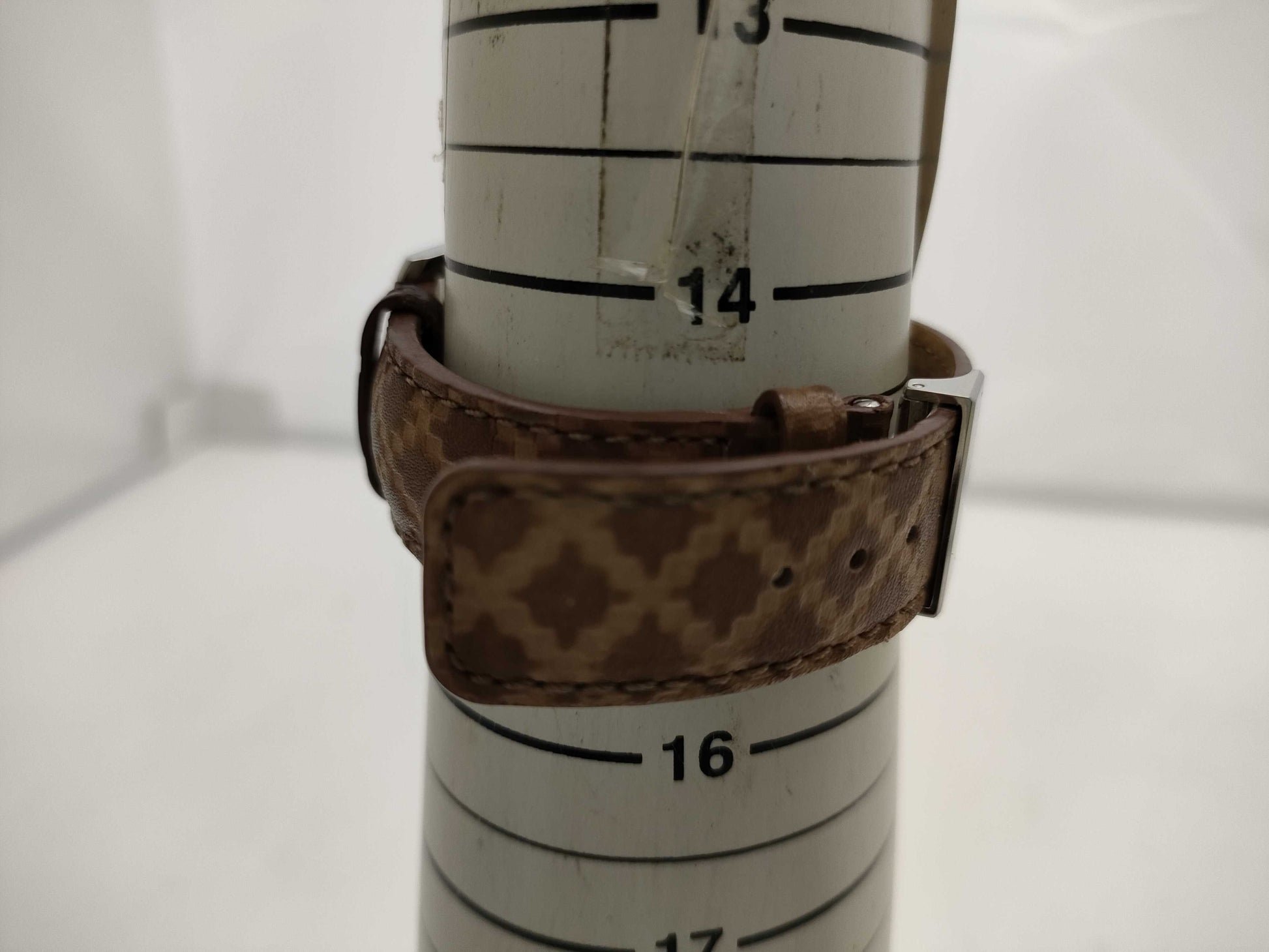 GUCCI Men's Automatic 126.4 Men's Watch