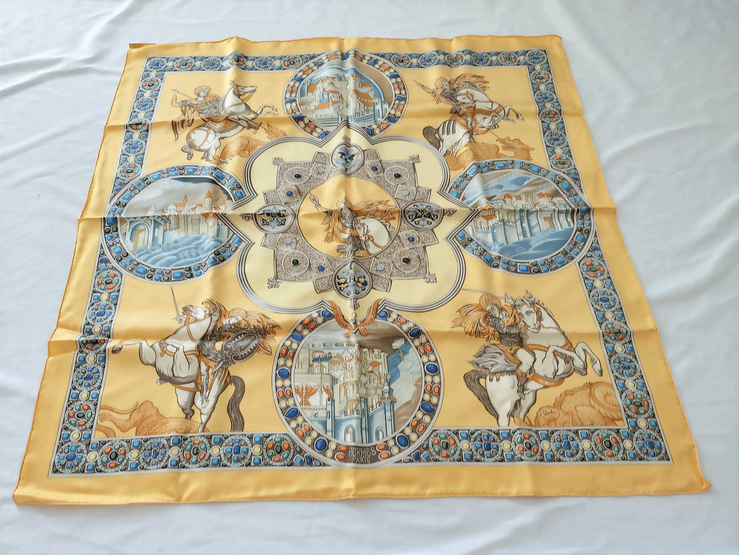 HERMES Carre DU PALADIN Scarf