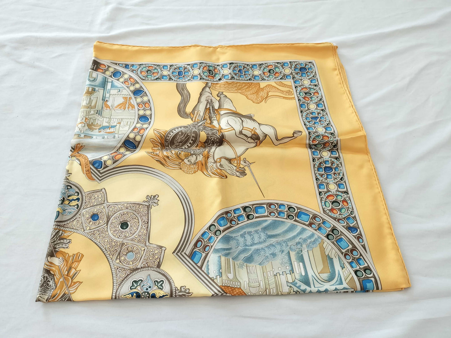 HERMES Carre DU PALADIN Scarf