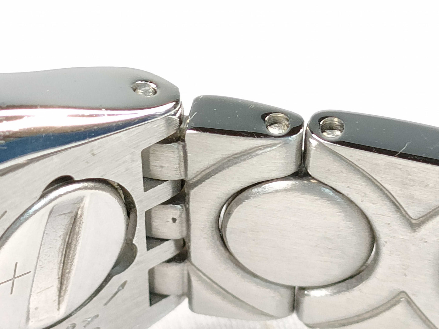 Swatch AG2004 Women's Watch