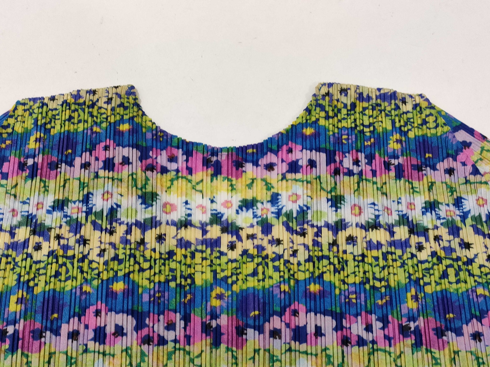 ISSEY MIYAKE Pleats Please Multicolor Tops Tops