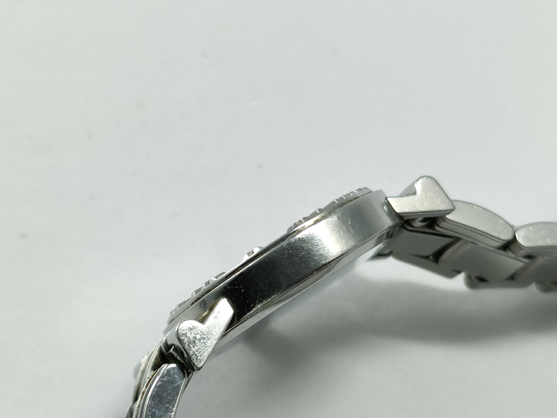 Tiffany & Co. Atlas / Quartz / Ladies / Date / Body Only Ladies' Watch