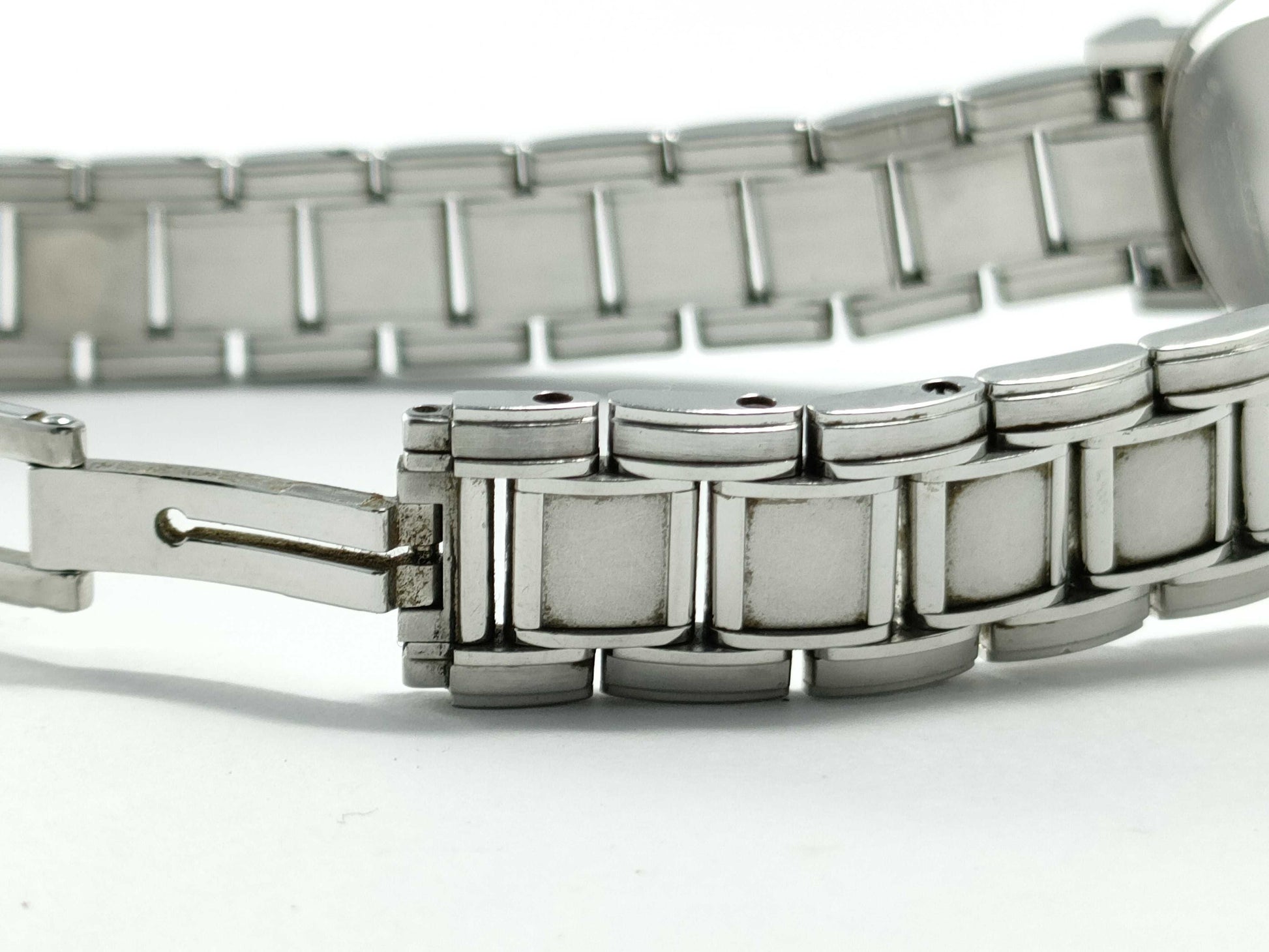 Tiffany & Co. Atlas / Quartz / Ladies / Date / Body Only Ladies' Watch