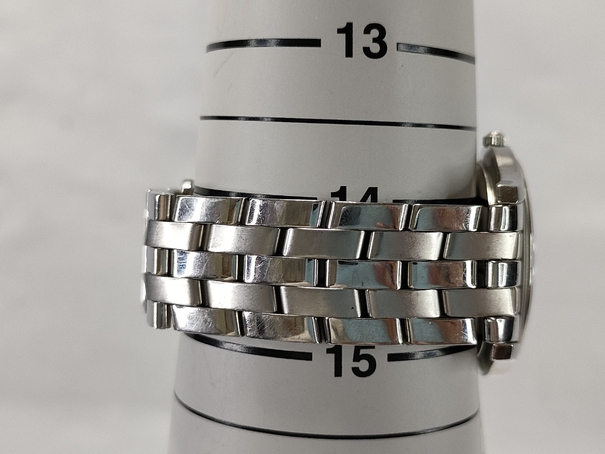 GUCCI 5500M Men's Watch