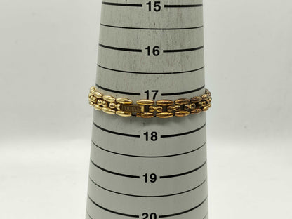 GUCCI 11/12 Unused Women's Watch