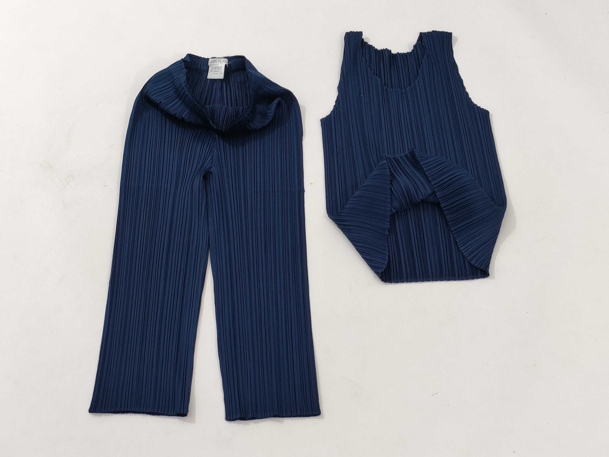 ISSEY MIYAKE Pleats Please Set/Navy Other Apparel