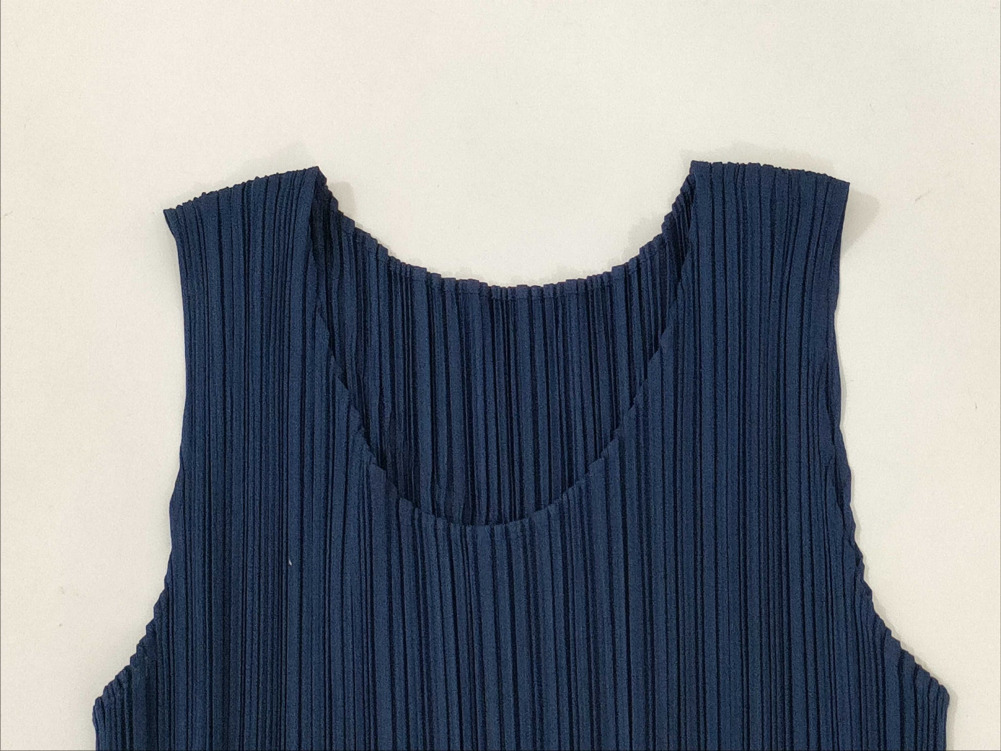 ISSEY MIYAKE Pleats Please Set/Navy Other Apparel