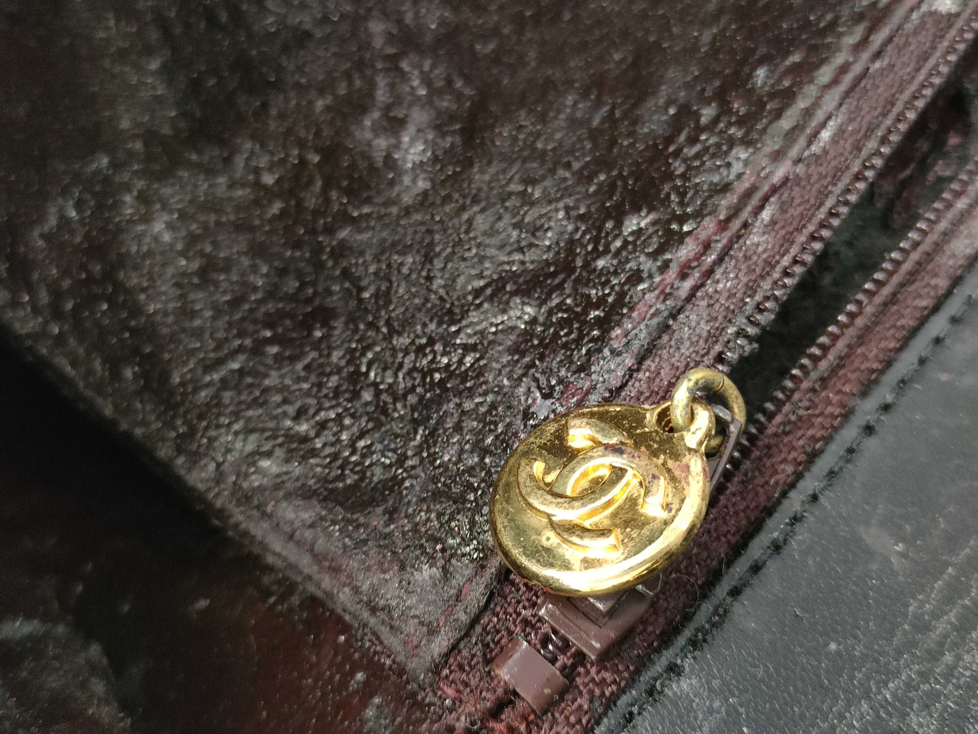 CHANEL Lambskin Single Flap Shoulder Bag with Repaired G 
