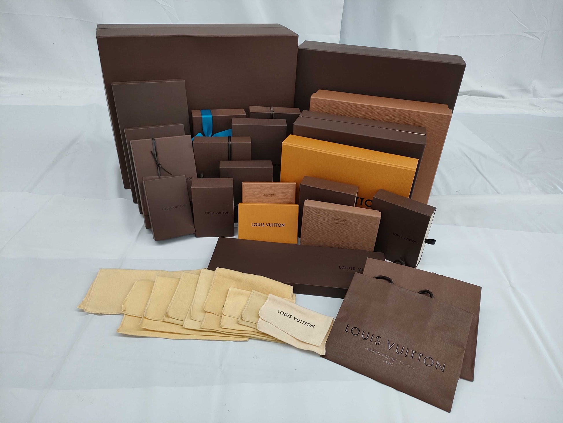 LOUIS VUITTON Empty Boxes/Paper Bags Bundle, Large Size, Brand Empty Box Bundle, Brand Empty Box Bundle 