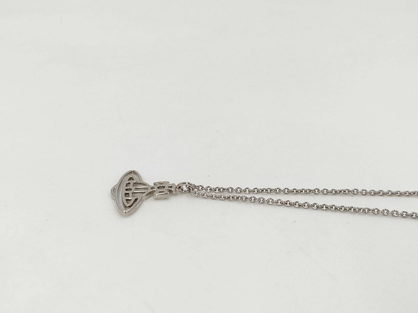 Vivienne Westwood Orb Motif Plate Necklace