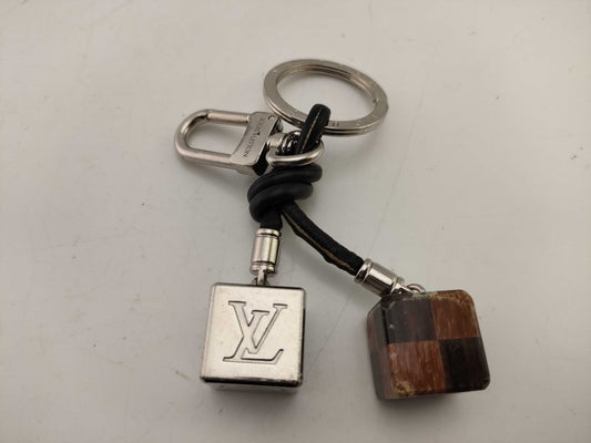 LOUIS VUITTON M61008 Charm