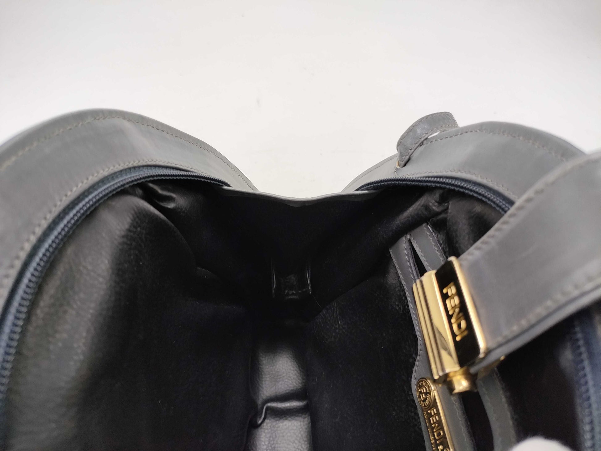 FENDI Half Moon/Leather/Shoulder Bag/Gray Shoulder Bag