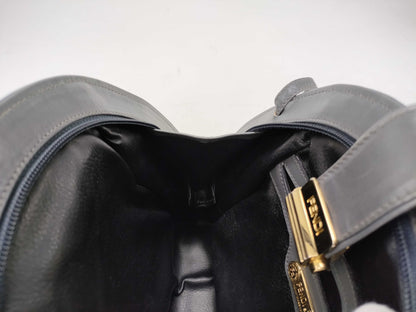 FENDI Half Moon/Leather/Shoulder Bag/Gray Shoulder Bag