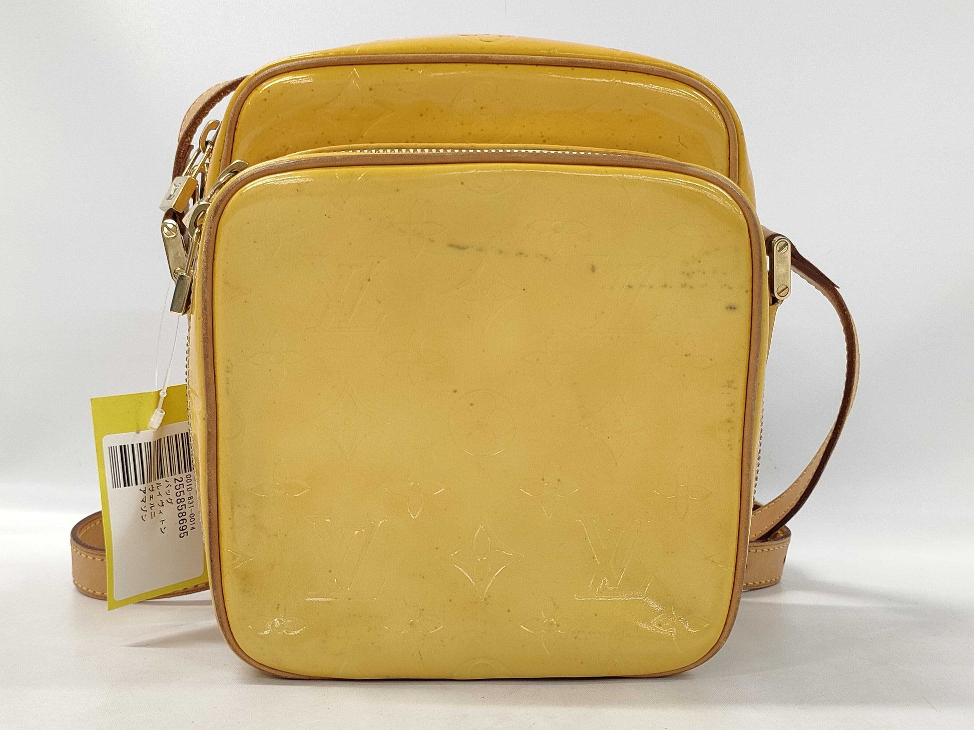 LOUIS VUITTON Vernis Amazon Shoulder Bag