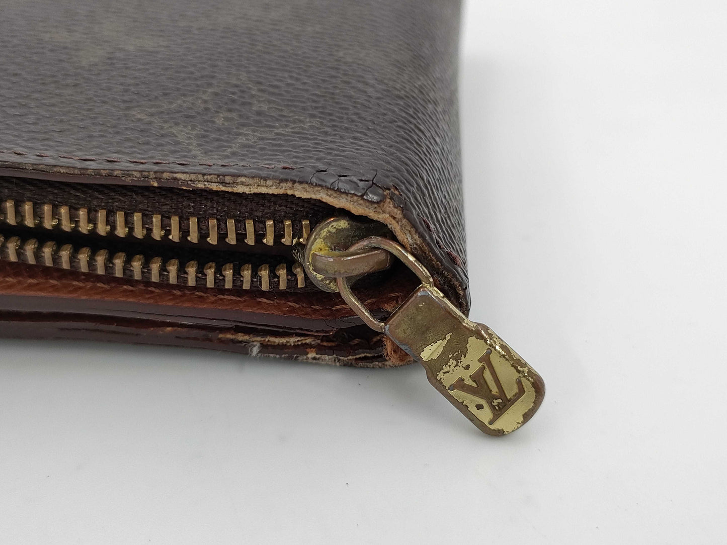 LOUIS VUITTON Monogram Folding Wallet