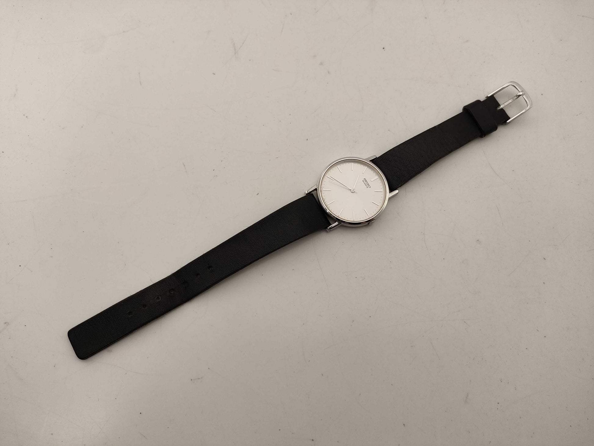 SEIKO 2C21 0120 Women's Watch