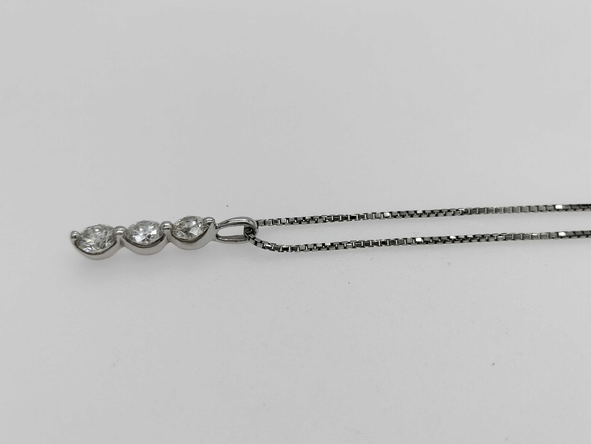 D1.008ct PT900/850 4.9g Necklace 