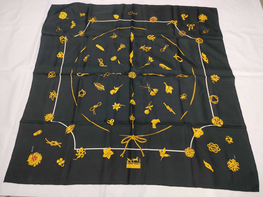 HERMES Carre Clips Scarf