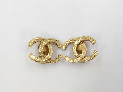 CHANEL Gold Earrings ※No Plate Earrings