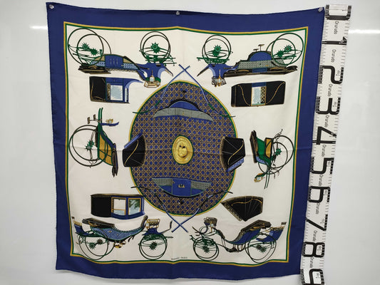 HERMES Carré 90 Folding Canopy Carriage Scarf