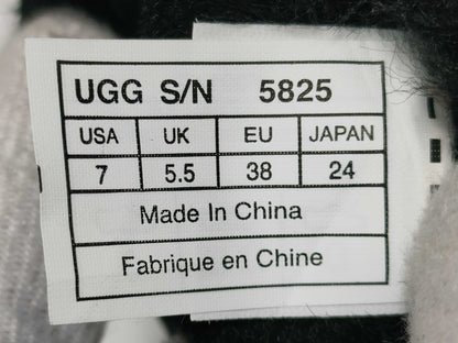 UGG 5825W BLK Other shoes