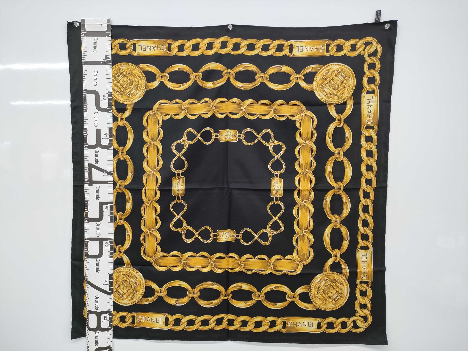 CHANEL 31 RUE CAMBON black scarf
