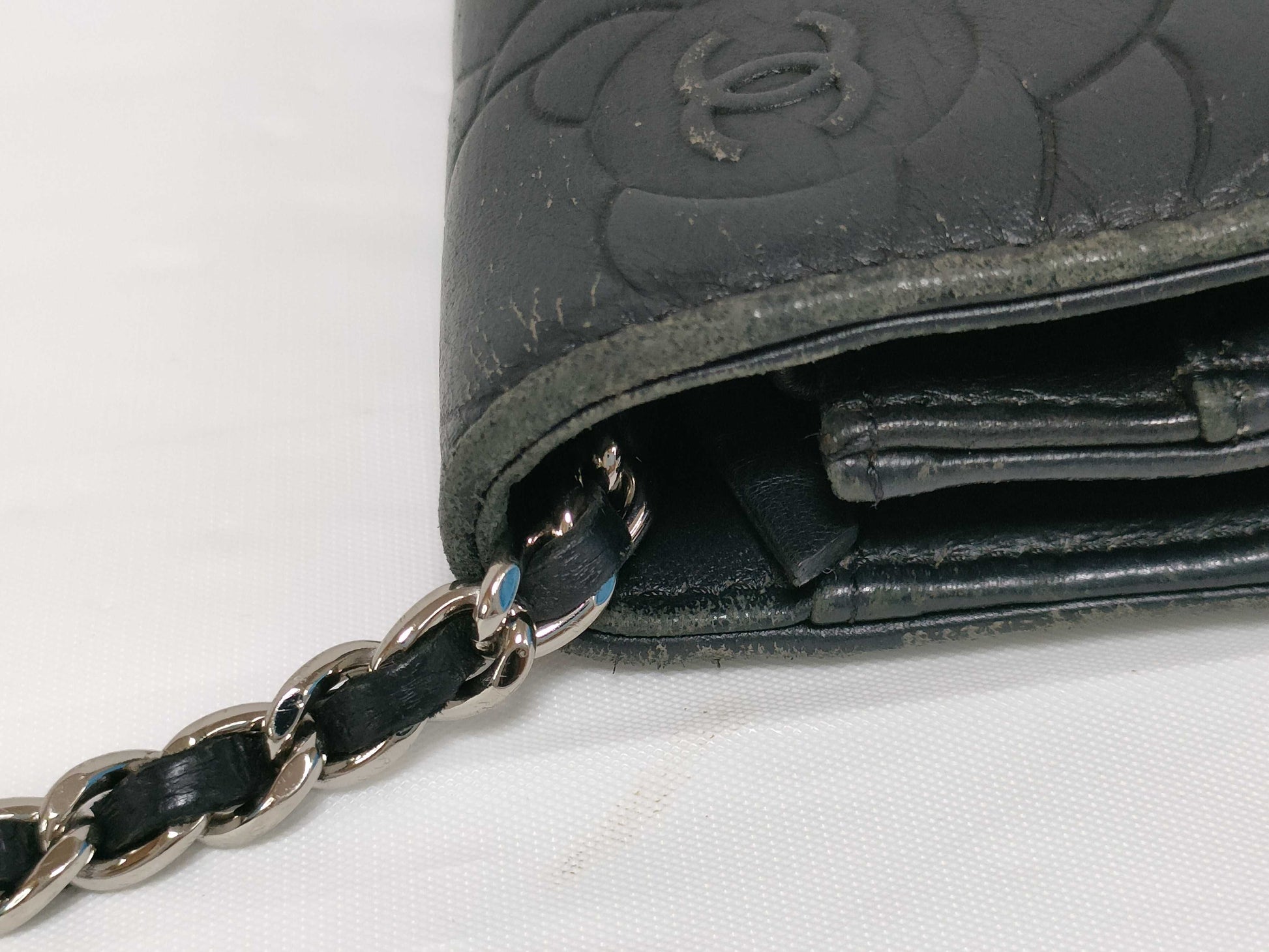 CHANEL Camellia Chain Wallet Shoulder Bag